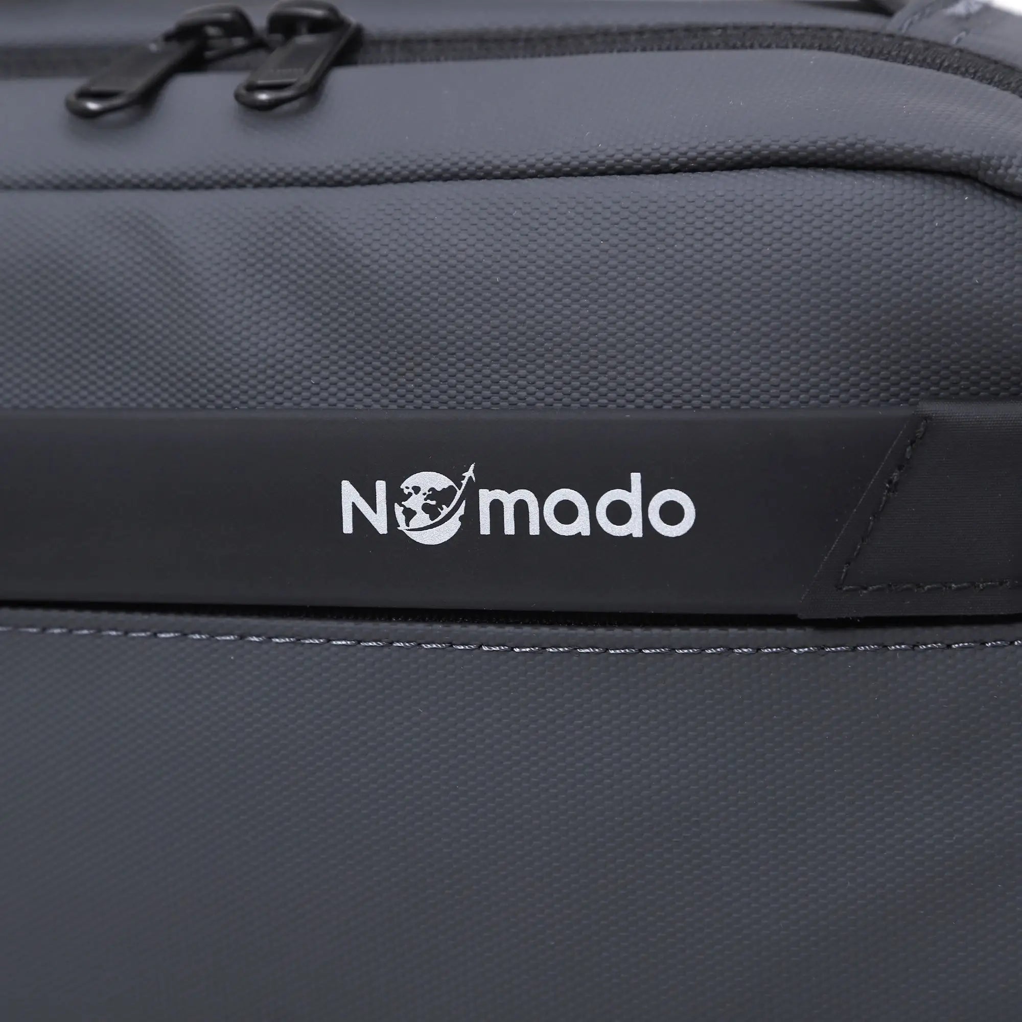 Nomado Toiletry Bag