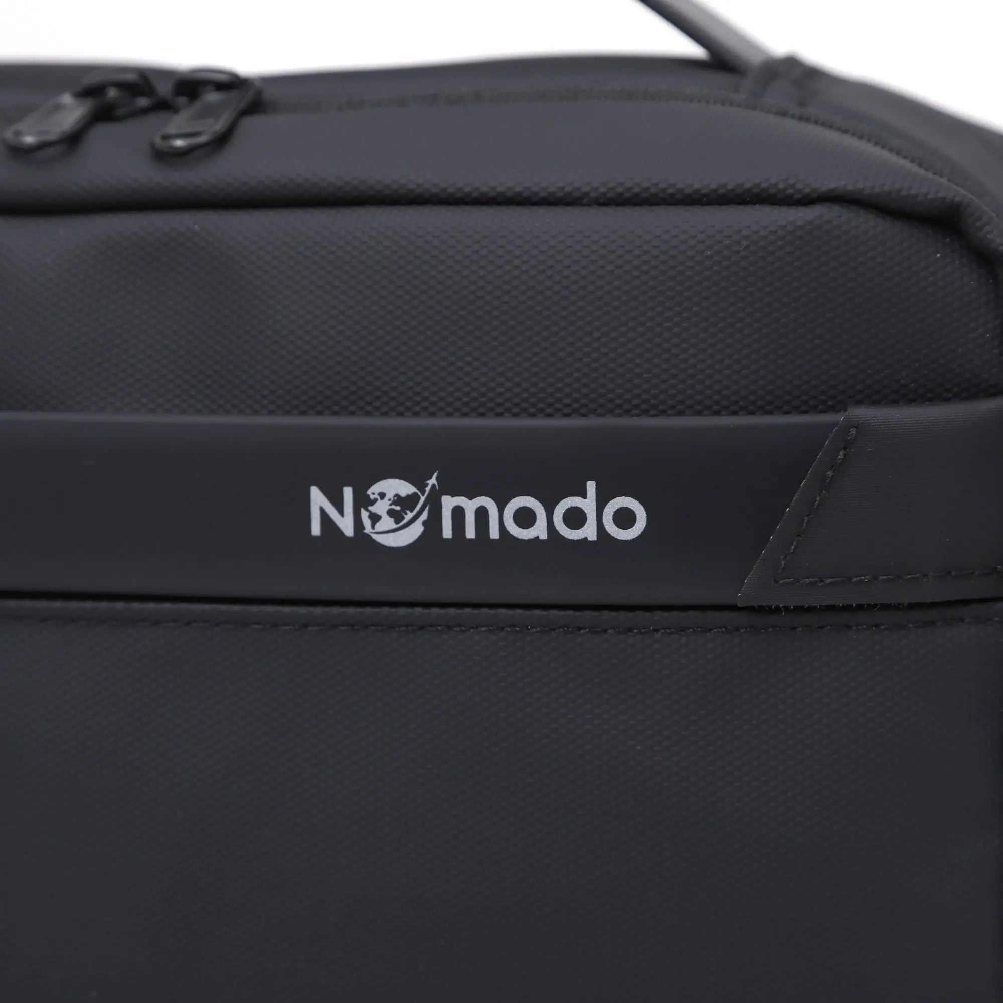 Nomado Toiletry Bag